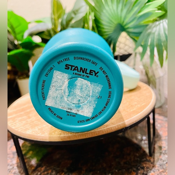 RARE Limited Edition Stanley Quencher Turquoise OMBRÉ - Picture 9 of 17